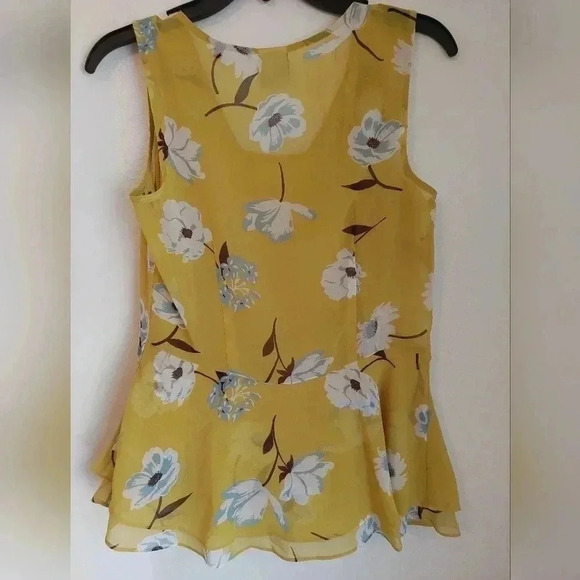 CAbi yellow floral blouse style 3782 Dazzle Peplum Style Lined Top size XS - Picture 2 of 7